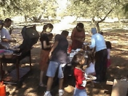Barbecue for Gaza evacuees